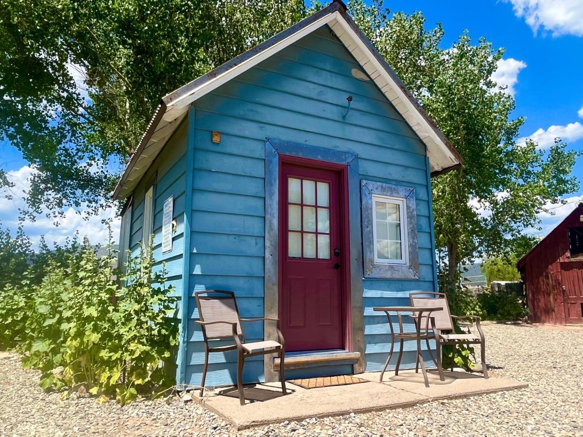 Violet Cottage At Zenzen Gardens Paonia エクステリア 写真